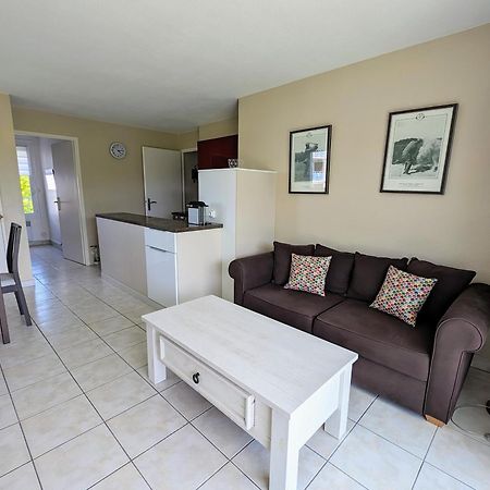 Appartement Avec Vue Sur Golf Порник Екстериор снимка