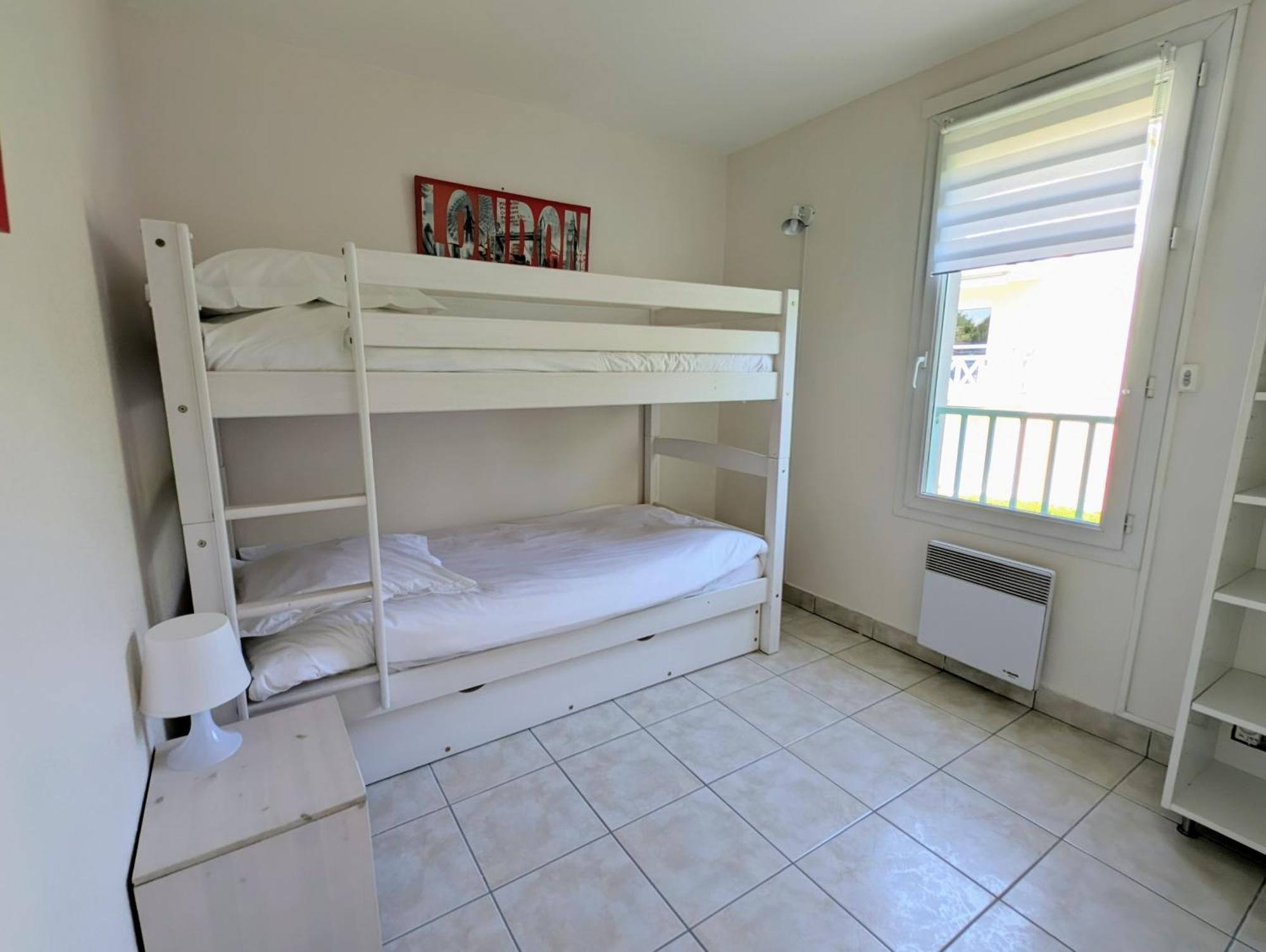 Appartement Avec Vue Sur Golf Порник Екстериор снимка